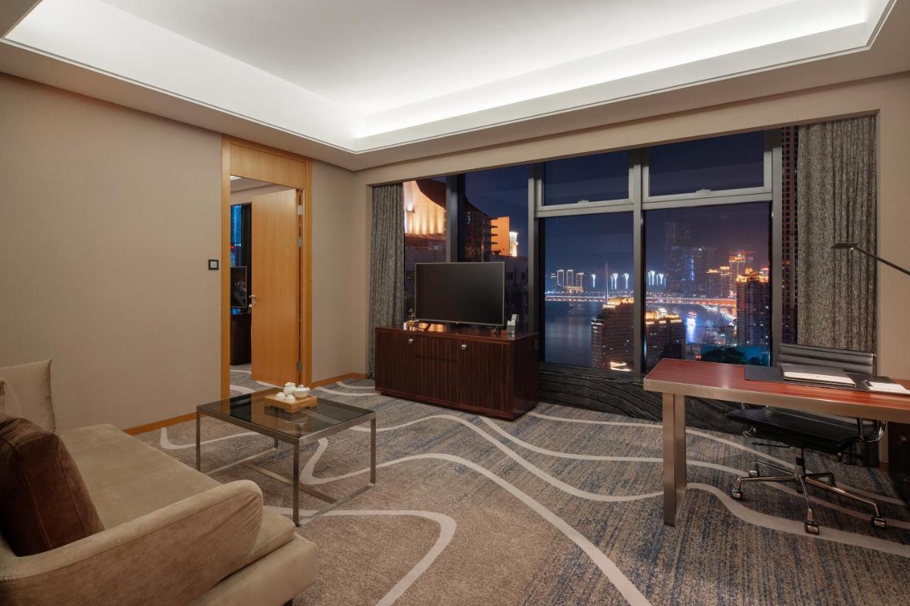 C Plaza Hotel Yuzhong Exterior photo