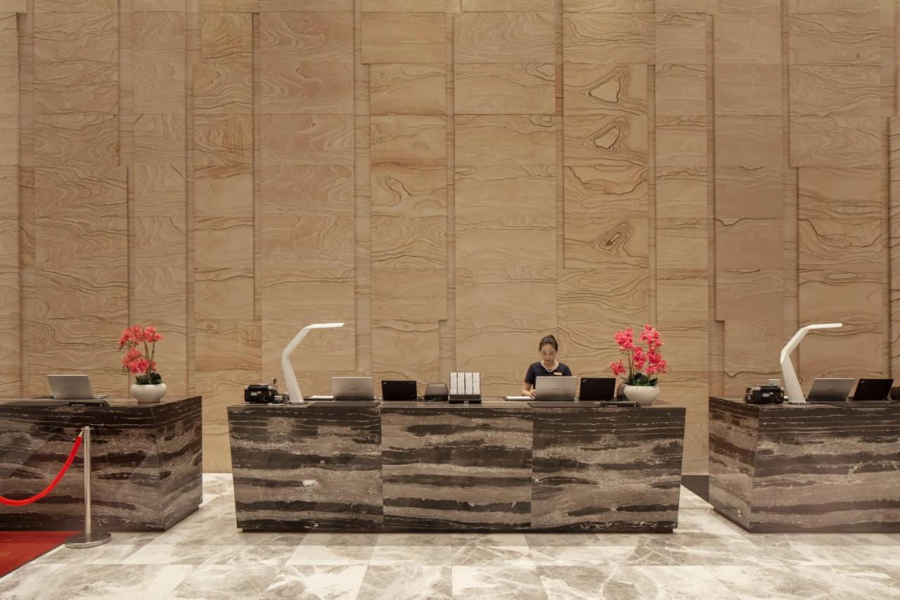 C Plaza Hotel Yuzhong Exterior photo